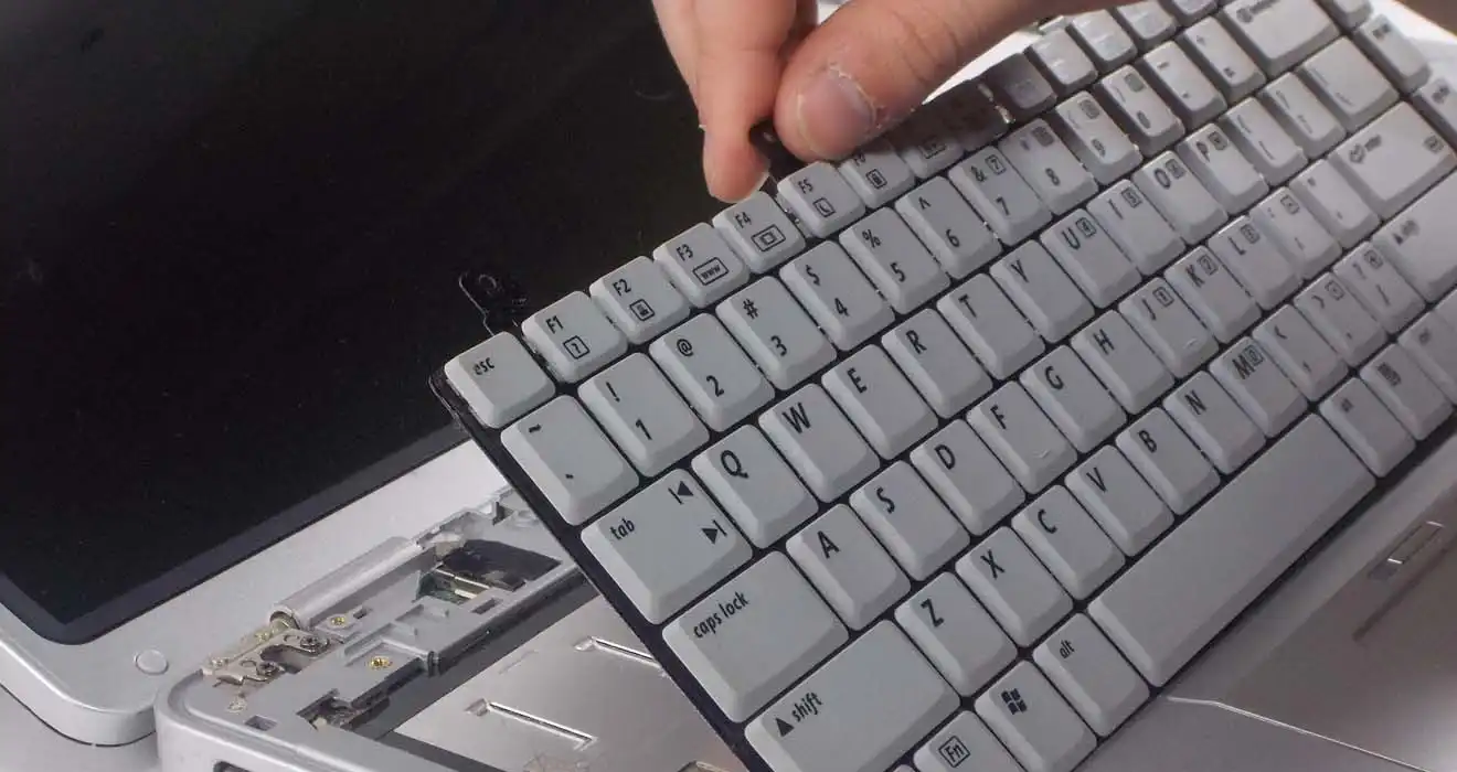 Ремонт ноутбуков Compaq в Новоалтайске | Сервисный центр