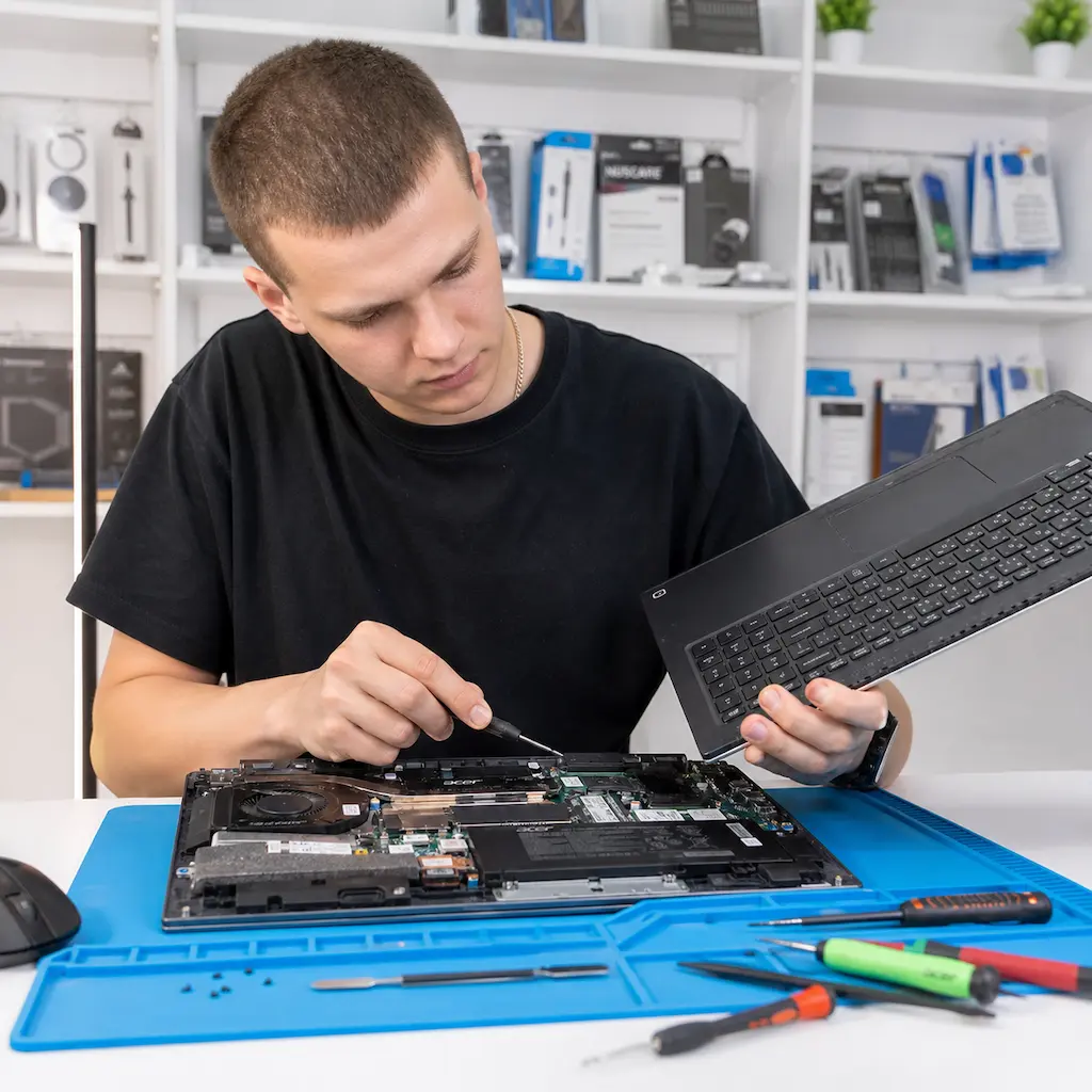 заменить клавиатуру на ноутбуке Acer в Новоалтайске